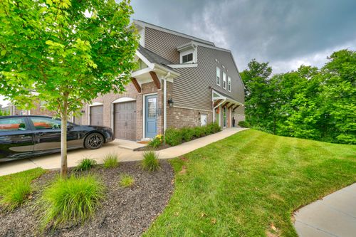2353 Piazza Rdg, Covington, KY, 41017-3502 | Card Image