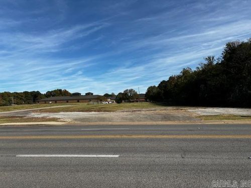 2732 N Church St, Jonesboro, AR, 72401-8306 | Card Image