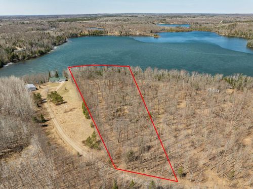 32512 Wakeman Shores Dr, Grand Rapids, MN, 55744-6403 | Card Image