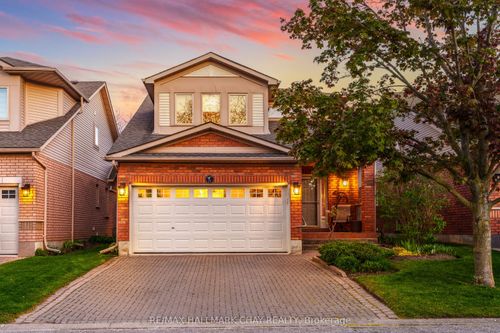 21 Briar Gate Way, New Tecumseth, ON, L9R2A7 | Card Image