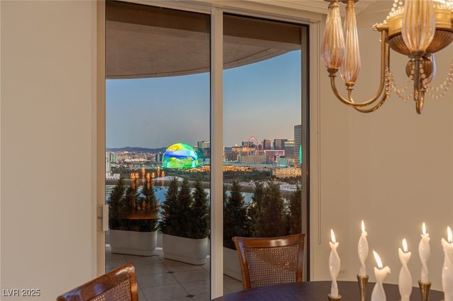 UNIT-2502 - 2877 Paradise Rd, Home with 3 bedrooms, 3 bathrooms and 1 parking in Las Vegas NV | Image 93