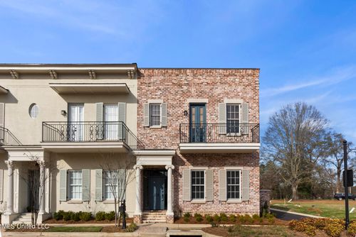 210 Amelia St, Madison, MS, 39110-1216 | Card Image