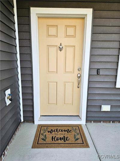 View of entrance to property | Image 2