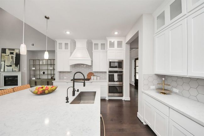 12813 N Palomino Lake Cir, House other with 4 bedrooms, 4 bathrooms and 3 parking in Cypress TX | Image 21