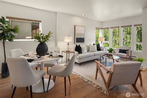 203-435 Summit Ave E, Seattle, WA, 98102-4887 | Card Image