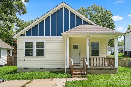 902 4th St, Spencer, NC, 28159-1626 | Card Image