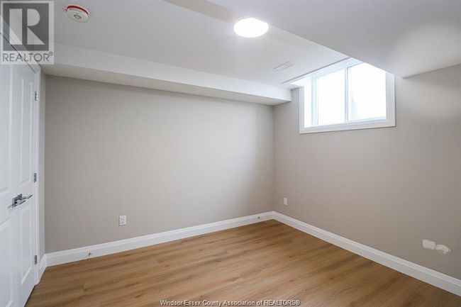 LOWER - 559 Keil Trail, House other with 2 bedrooms, 1 bathrooms and null parking in Chatham ON | Image 8