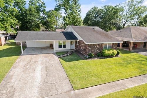 13902 Ouachita Ave, Baton Rouge, LA, 70818-2833 | Card Image