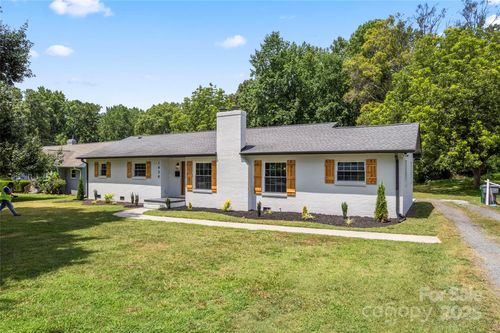 1420 Lakedell Dr, Charlotte, NC, 28215-2007 | Card Image