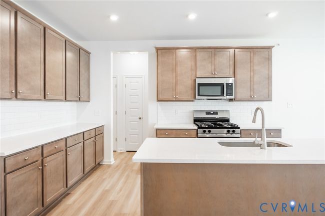 3817 Maze Runner Dr, Condo with 1 bedrooms, 2 bathrooms and null parking in Midlothian VA | Image 10