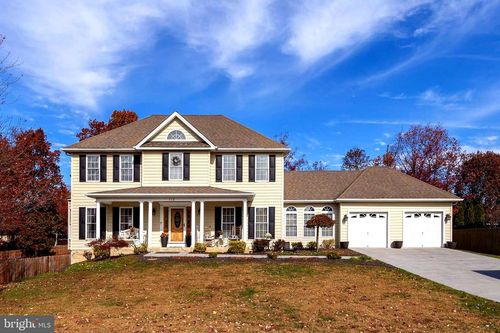 112 Lucy Long Ct, STEPHENS CITY, VA, 22655-3730 | Card Image