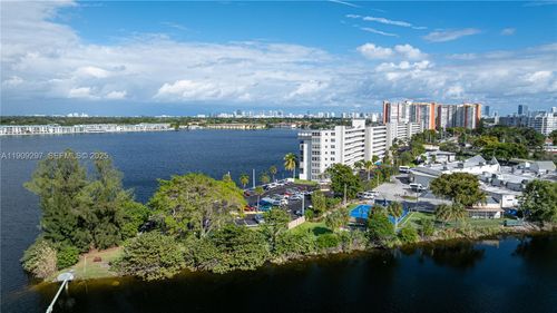 apt-707-1075 Ne Miami Gardens Dr, Miami, FL, 33179-4641 | Card Image