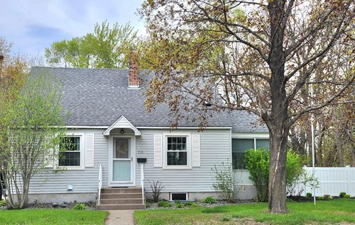 715 Cross St, Anoka, MN, 55303-2670 | Card Image