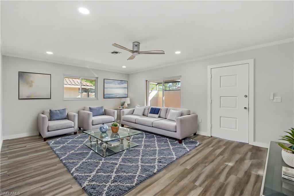 Residential in NAPLES 2