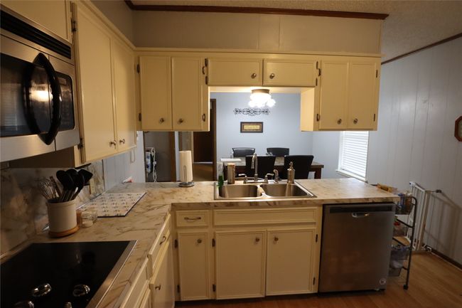 907 Cherry St, House other with 4 bedrooms, 3 bathrooms and null parking in Ranger TX | Image 25