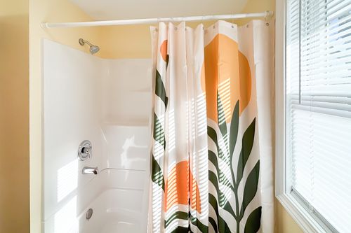 120 Sabin St, SYCAMORE, IL, 60178-1537 | Card Image