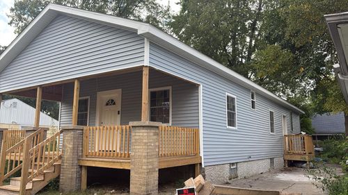 818 Alvord Ave, Flint, MI, 48507-2524 | Card Image