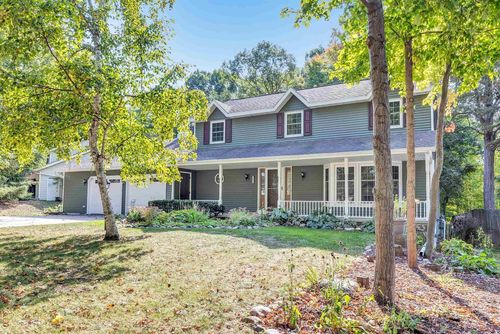 2856 Sleepy Hollow Drive, BELLEVUE, WI, 54311 | Card Image