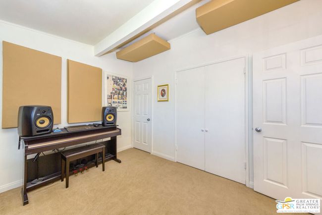 13613 Muscatine St, House other with 4 bedrooms, 3 bathrooms and 4 parking in Pacoima CA | Image 17