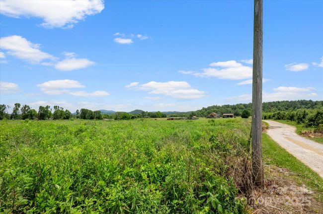 999 Pace Rd, Home with 0 bedrooms, 0 bathrooms and null parking in Hendersonville NC | Image 10