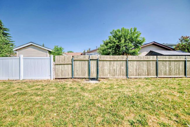 440 Big Springs Drive Se, House other with 3 bedrooms, 2 bathrooms and 1 parking in Airdrie AB | Image 45