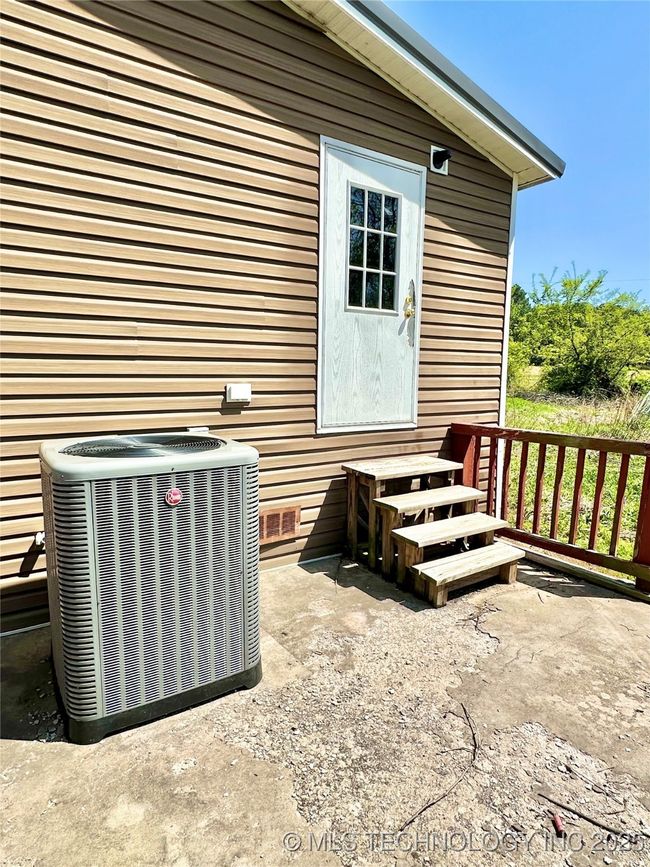 171 E Brooken Rd, House other with 5 bedrooms, 3 bathrooms and null parking in Stigler OK | Image 27