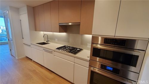 1122-877 Francisco St, LOS ANGELES, CA, 90017 | Card Image