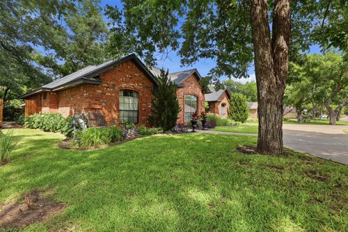 5210 Wedgefield Rd, Granbury, TX, 76049-4165 | Card Image