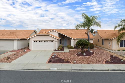 2760 Banyan Tree Ln, Hemet, CA, 92545-8158 | Card Image