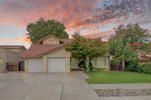 7615 Calhoun Dr Ne, Albuquerque, NM, 87109-6467 | Card Image