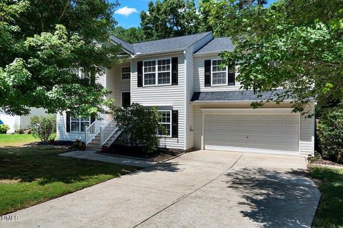 529 Dogwood Creek Pl, Fuquay Varina, NC, 27526-5819 | Card Image