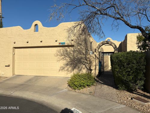 3010 W Phelps Rd, Phoenix, AZ, 85053-3047 | Card Image