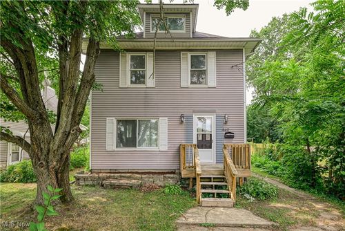 442 Wooster Rd N, Barberton, OH, 44203-2343 | Card Image