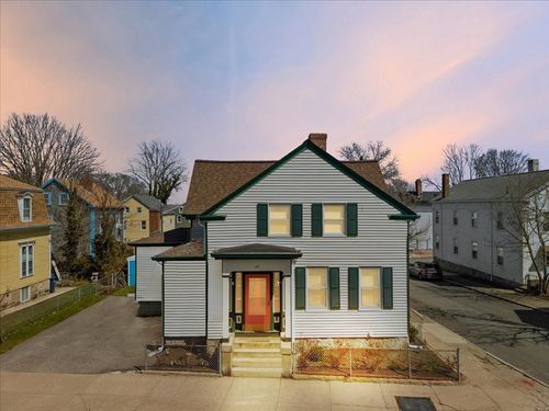 622 County St, New Bedford, MA, 02740-6518 | Card Image