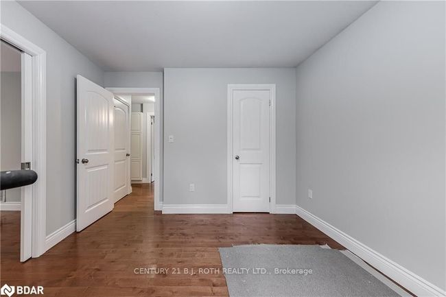 9 Sunnidale Rd, Home with 4 bedrooms, 2 bathrooms and 6 parking in Barrie ON | Image 20