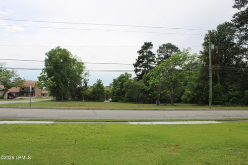 201 Elm St W, Hampton, SC, 29924-3203 | Card Image