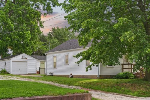 1017 W Madison St, Springfield, MO, 65806-2803 | Card Image