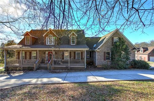 273 Jordan Rd Se, cartersville, GA, 30120-7811 | Card Image