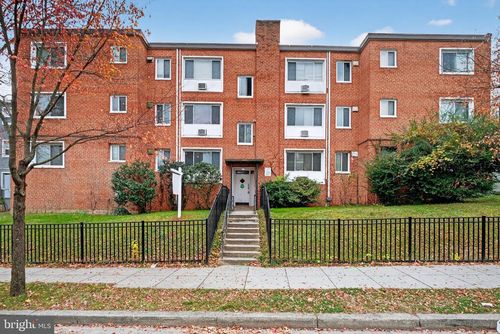 202-2901 Gainesville St Se, WASHINGTON, DC, 20020-2631 | Card Image