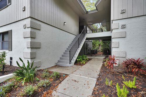 30 Catalonia Ct, St Augustine, FL, 32086-7679 | Card Image