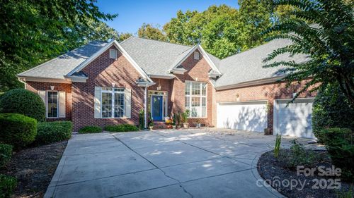7843 Nine Iron Ct, Denver, NC, 28037-8017 | Card Image
