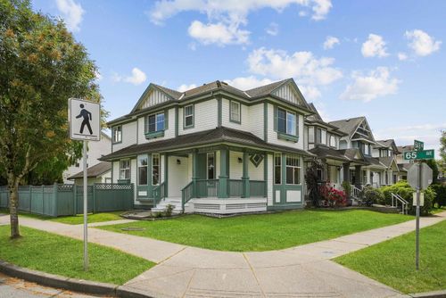 18568 64b Ave, Surrey, BC, V3S8S9 | Card Image