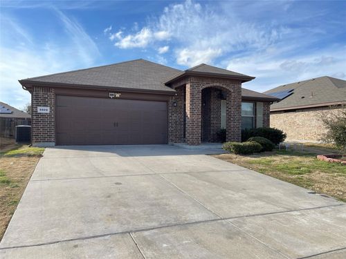 8808 Guard Hill Dr, Fort Worth, TX, 76123-2634 | Card Image