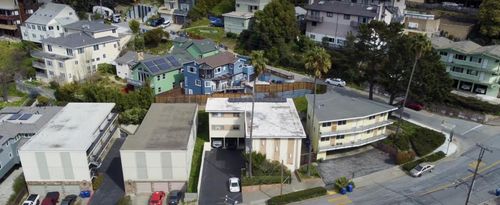693 San Bruno Ave, Brisbane, CA, 94005-1757 | Card Image