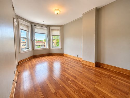 2-3347 S Emerald Ave, Chicago, IL, 60616-3416 | Card Image