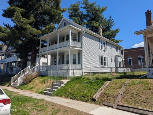 330 7th Ave, Troy, NY, 12182-3203 | Card Image