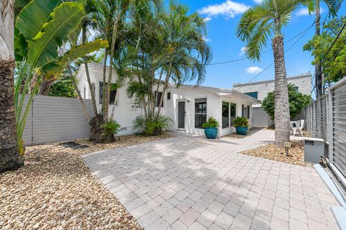 1523 Se 2nd Ct, Fort Lauderdale, FL, 33301-3937 | Card Image