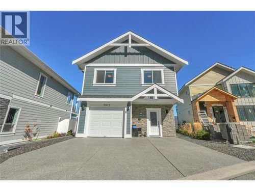 7012 E Barcelona Dr, Kelowna, BC, V1Z3R8 | Card Image