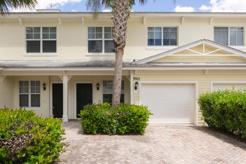 3902 Sabal Way, FORT PIERCE, FL, 34981-5117 | Card Image