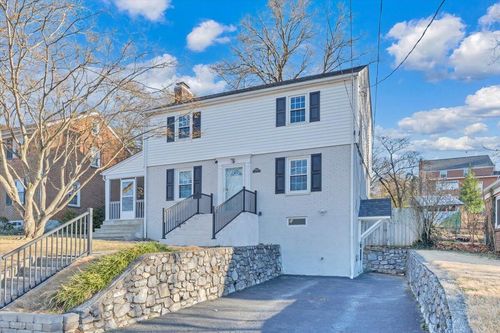 2554 Alberta Ave Sw, Roanoke, VA, 24015-4231 | Card Image